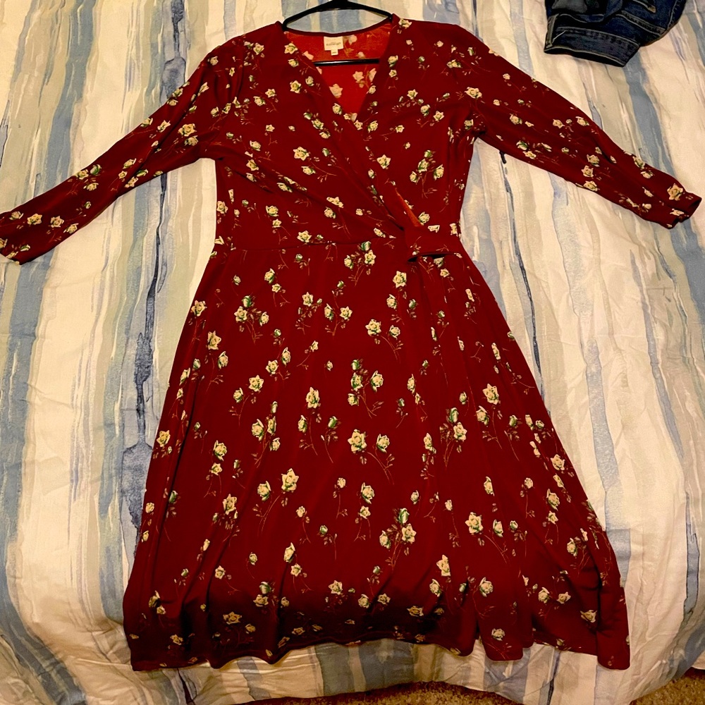 KAYLEIGH- Red floral, wrap dress size LARGE
